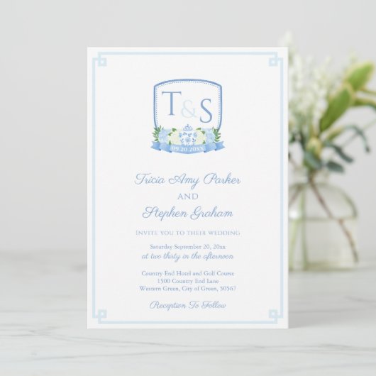 Elegant Blue and White Waterverf Crest Wedding Kaart (Staand voorkant)
