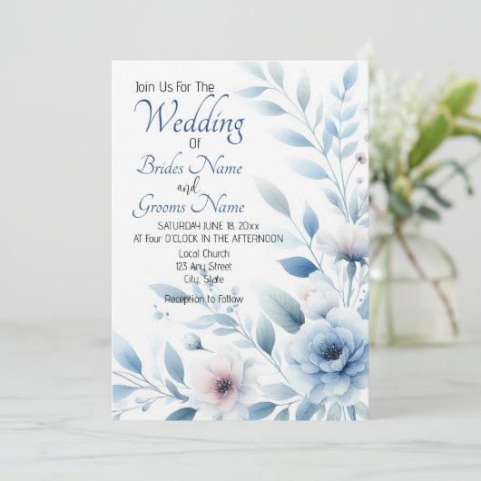 Elegant Blue Floral Wedding Invitation (Debout devant)