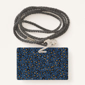 Elegant Blue Glitter Black Gold Leopard Print Badge (Achterkant met draagriem)