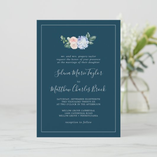 Elegant Blue Hydrangea | Traditionele marinebruilo Kaart (Staand voorkant)