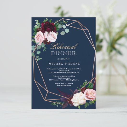 elegant blue wedding dinner invitation (Debout devant)