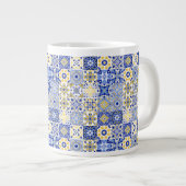 Elegant blue& white Portuguese Azulejo pattern  Extra Grote Beker (Voorkant rechts)