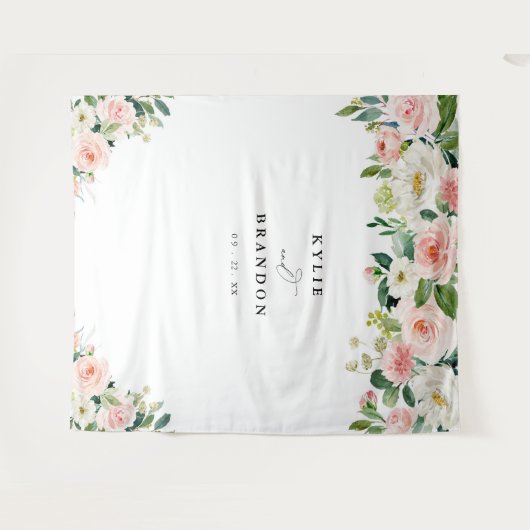 Elegant Blush Floral Script Engagement Party Wandkleed (Voorkant (horizontaal))