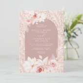 Elegant Blush Floral Wedding Invitation Kaart (Staand voorkant)