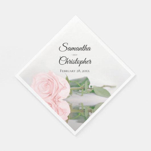 Elegant blush roze roze diagonaal ontwerp bruiloft servet (Hoek)