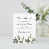 Elegant Botanische Eucalyptus New Home We hebben o Aankondigingskaart (Staand voorkant)