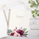 Élégant Bourgogne rose Floral Nom personnalisé<br><div class="desc">Elégant Bourgogne rose Floral Personnalisé Nom Planner Carnet</div>