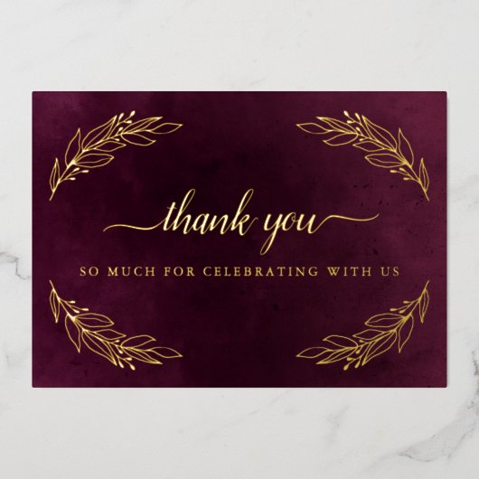 Elegant Burgundy en Gold Wedding Hartelijk dank Folie Uitnodiging (Voorkant)