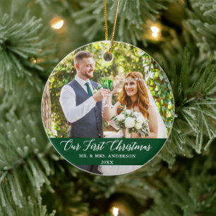 Elegant Calligrafie Ons eerste kerstgroen Keramisch Ornament
