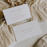 Élégant Carte de visite de script Gold<br><div class="desc">Cet élégant carte de visite en or est parfait pour un propriétaire de petite entreprise, consultant, styliste et plus encore! Le design minimaliste or et blanc présente une typographie romantique avec style glamour moderne. Personnalisable dans n'importe quelle couleur. Gardez le design minimal et élégant, tel quel, ou personnalisez-le en ajoutant...</div>