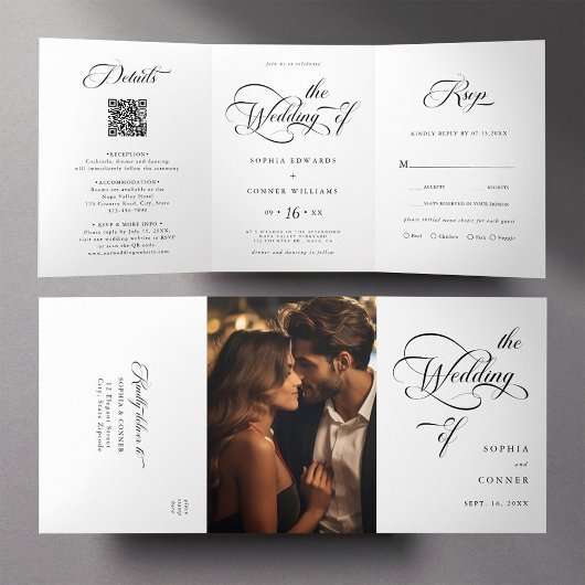 Elegant Charm Script Trouwen Zwart-wit Drieluik Uitnodiging