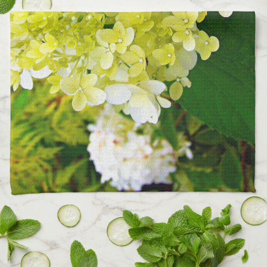 Elegant Chartreuse Green Limelight Hydrangea Theedoek (Gevouwen)