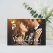 Elegant Chic Script Love Heart Weduwfoto Bedankkaart (Staand voorkant)