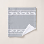 Elegant, Chic White Horses on Light Silver Gray (Gant de toilette)