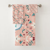 Elegant chique bloemmotief roze bad handdoek (Insitu)