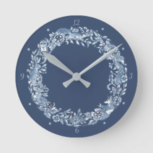 Elegant Classic Blue & White Animal Wreatft Delft Ronde Klok