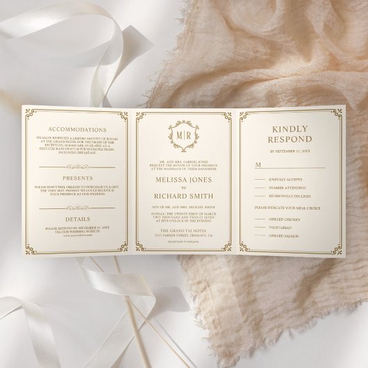Elegant Classic Cream and Gold Monogram Weddenscha Drieluik Uitnodiging