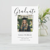 Elegant Classic One Photo Graduation Invitation (Debout devant)