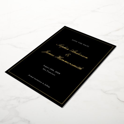 Elegant Classy Formal Black Lijst Script Weddensch Folie Uitnodiging (Gedraaid)
