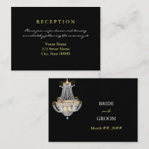 Elegant crystal chandelier trouwreceptie