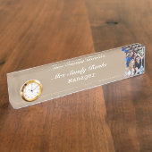 Elegant Cuctomizable naambord met klok (Zijkant)