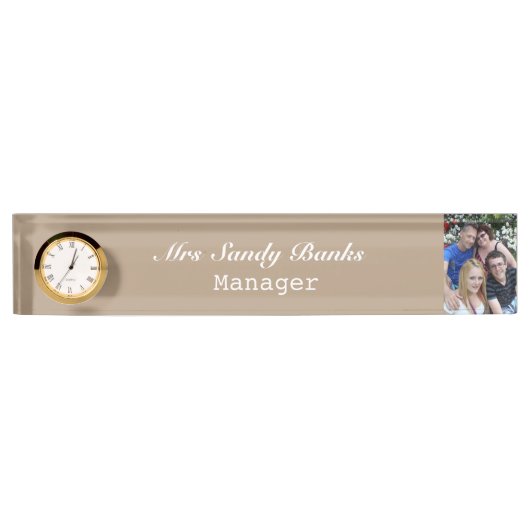 Elegant Cuctomizable naambord met klok (Voorkant)