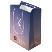 Elegant Custom Logo | QR Code Business Medium Cadeauzakje (Achterkant Gekanteld)