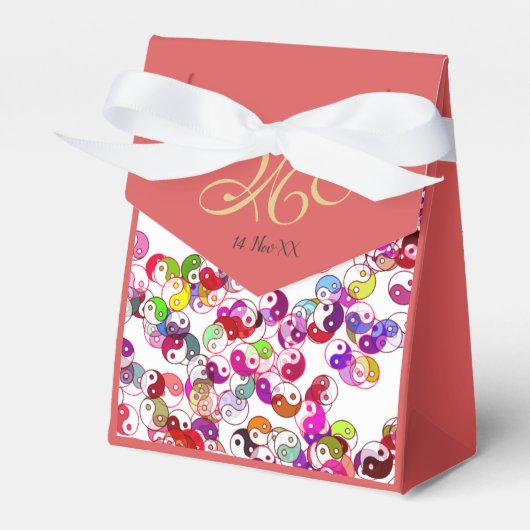 Elegant Custom Peach Monogram Gold Yin Yang Bedankdoosjes (Voorkant Zijde)