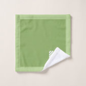 Elegant Custom Sage Green Monogram Bad Handdoek (Wasdoekje)
