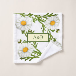 Elegant Cut Daisies Bad Handdoek