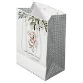 Elegant Cute Cudly Koala Foliage Baby shower Medium Cadeauzakje (Voorkant Gekanteld)