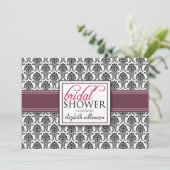 Elégant Damask Bridal Shower Invitation (prune) (Debout devant)