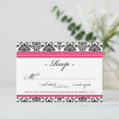 Elegant Damask RSVP Card (fuchsia) (Debout devant)