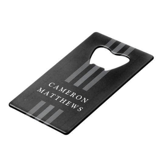 Elegant dark lines modern monogrammen zwart kredietkaart flessenopener (Voorkant Gekanteld)