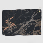 Elegant Dark Marble Roos Gold Monogram Aangepast Golfhanddoek (Horizontaal)