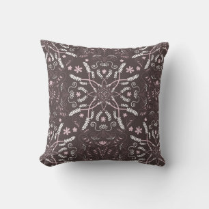 Elegant donker botanisch mandala patroon kussen