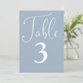 Elégant Dusty Bleu Simple Grand Numéro De Table (Debout devant)