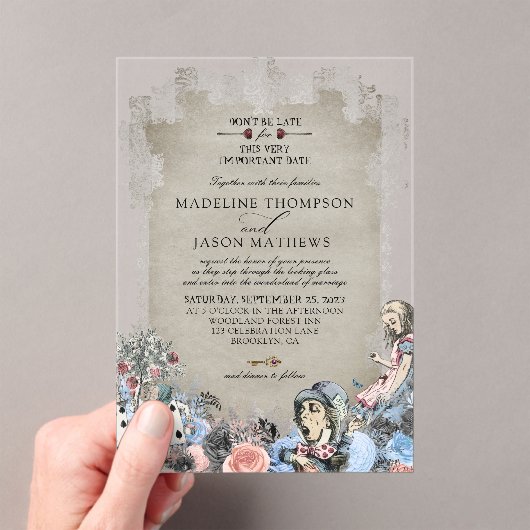 Elegant Dusty Blue Alice in Wonderland Bruiloft Acryl Uitnodigingen (Insitu (Draagbaar))