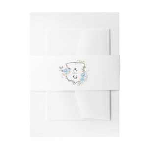 Elegant Dusty Blue Floral Monogram Crest Bruiloft Uitnodigingen Wikkel