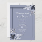 Elegant Dusty Blue Floral Wedding Invitation Kaart (Voorkant)