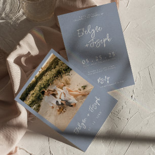 Elegant Dusty Blue Minimalist Boho foto bruiloft Kaart
