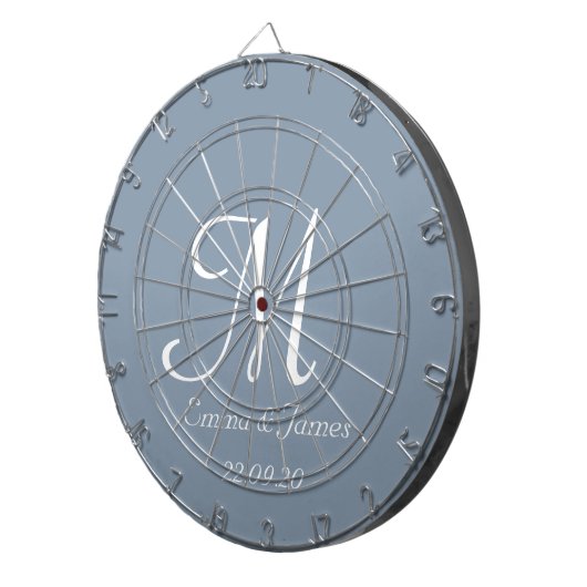 Elegant Dusty Blue White Monogram Initiaal naam Dartbord (Voorkant Rechts)