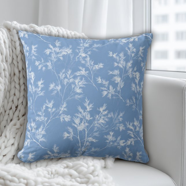 Elegant Dusty Blue Winter Frost Botanical Pillow Kussen (Creator heeft geüpload)
