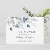 Elégant Dusty Blue Winter Moving Faire-part (Debout devant)