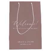 Elegant Dusty Mauve Wedding Welcome Guest Medium Cadeauzakje (Voorkant)