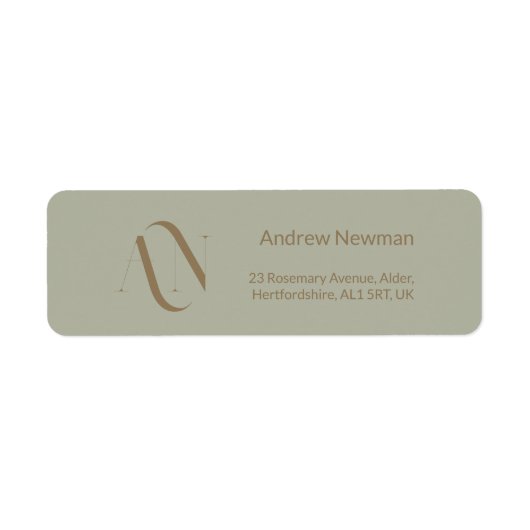 Elegant Dusty Sage en Gouden Monogram Etiket (Voorkant)