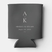Elegant Eenvoudig Modern Grijs Monogram Bruiloft Blikjeskoeler (Voorkant)