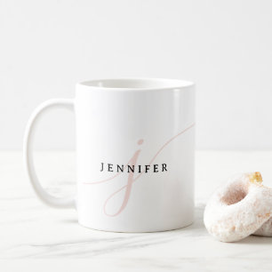 Elegant Effen Blush Roze Witte Script Monogram Koffiemok