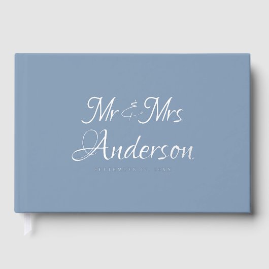 Elegant en modern script Dusty Blue Wedding Gastenboek (Voorkant)