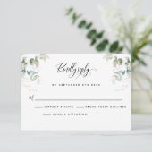 Elégant Eucalyptus Feuille vert carte RSVP (Debout devant)